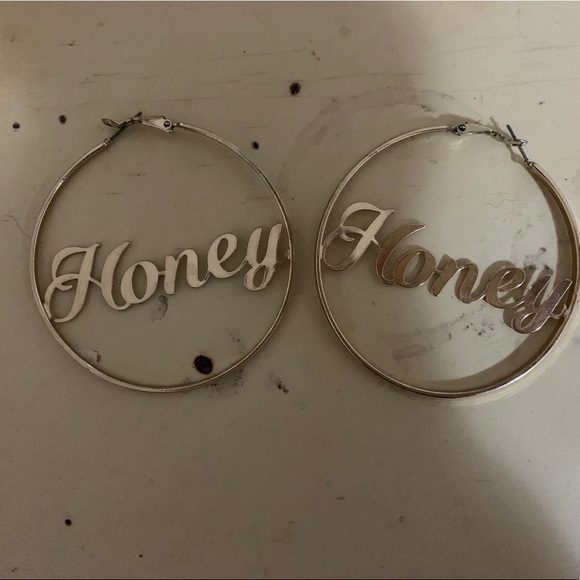 Urban Outfitters Jewelry - Urban Outfitters โHoneyโ slogan earrings. Urban Outfitters Jewelry - Urban Outfitters โHoneyโ slogan earrings.